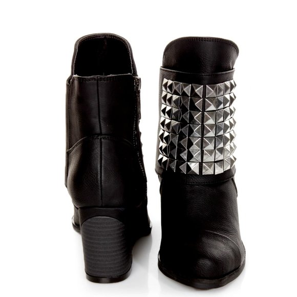 Michael Antonio Studio Marcos Black Studded Ankle Boots Punk Goth Metal Biker - Picture 2 of 6